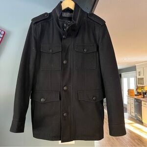 Guess men’s black wool blend coat size medium good condition has inside pockets